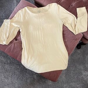 Medina long sleeve t shirt